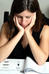 woman-studying